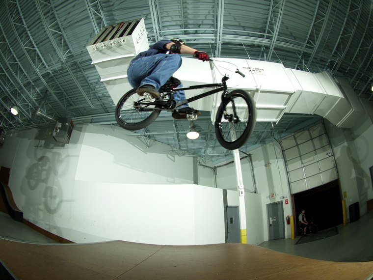 20070325_ShowcaseBMX_043.jpgw760h570