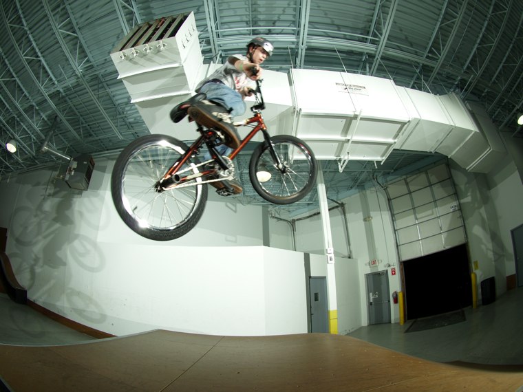 20070325_ShowcaseBMX_051.jpgw760h570