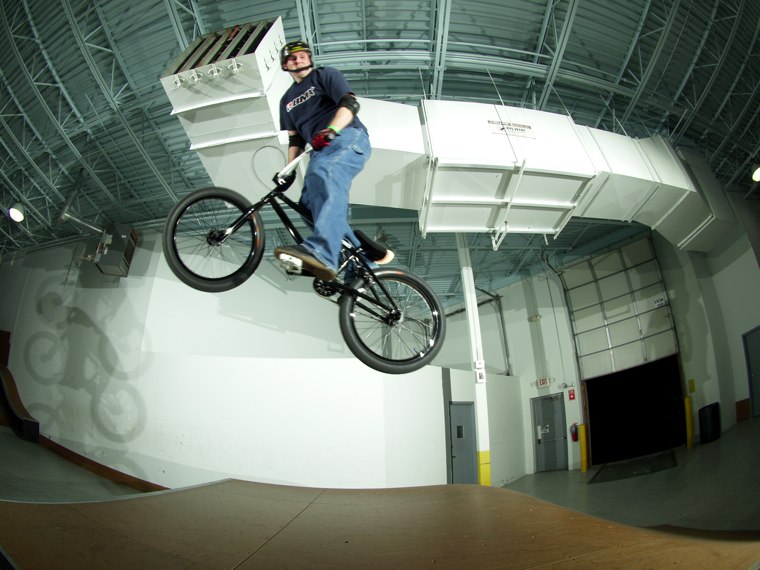 20070325_ShowcaseBMX_056.jpgw760h570