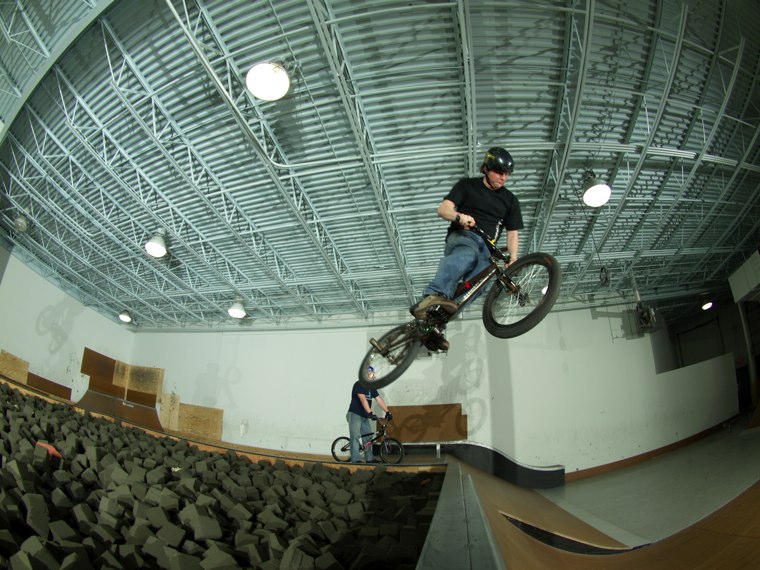 20070325_ShowcaseBMX_111.jpgw760h570