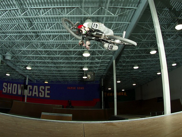 20070325_ShowcaseBMX_090.jpgw760h570