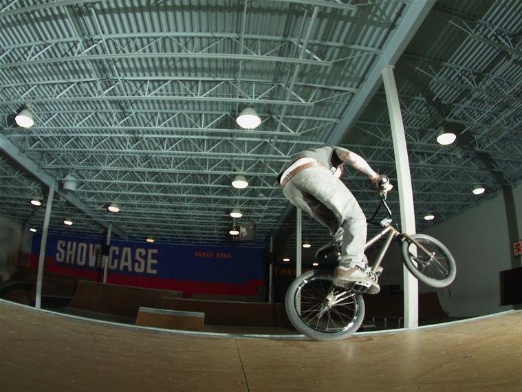 20070325_ShowcaseBMX_091.jpgw759h570