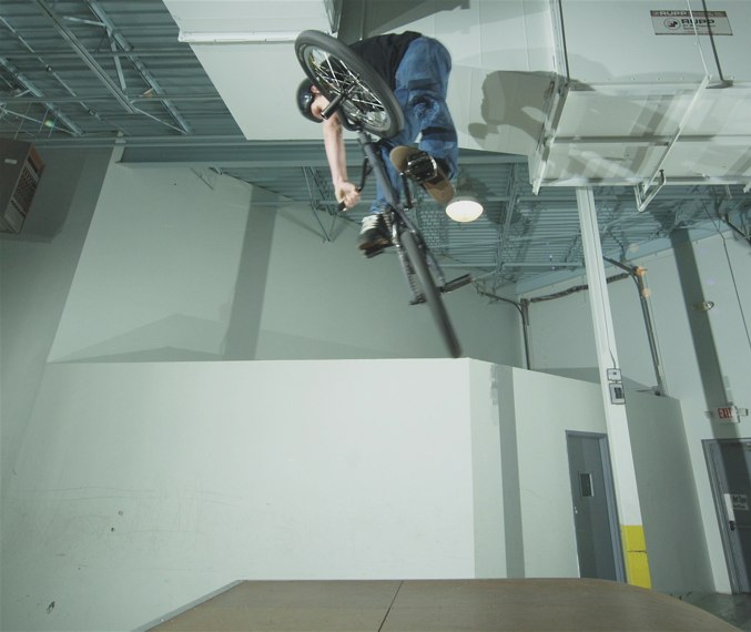 20070308_ShowcaseSkatepark_119.jpgw677h570