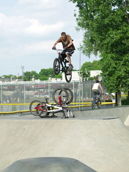 20070519_MoundSkatepark_208.jpgw427h570