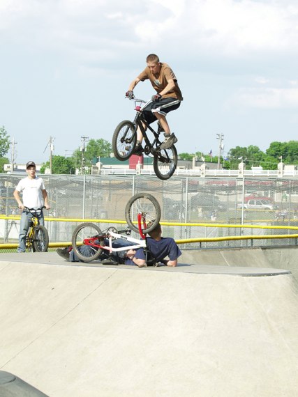 20070519_MoundSkatepark_230.jpgw427h570