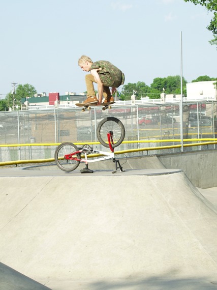 20070519_MoundSkatepark_330.jpgw427h570