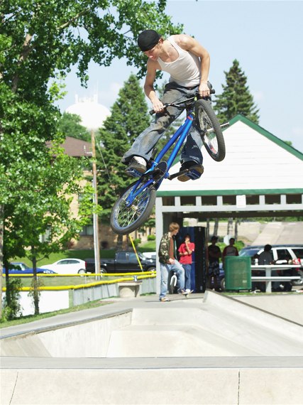 20070519_MoundSkatepark_039.jpgw427h570