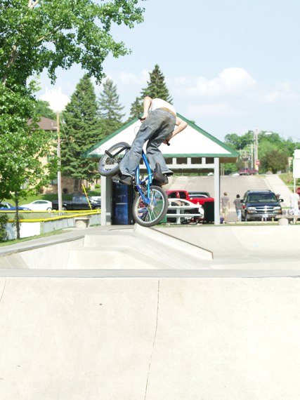 20070519_MoundSkatepark_119.jpgw427h570