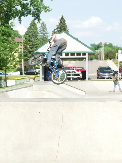 20070519_MoundSkatepark_129.jpgw427h570