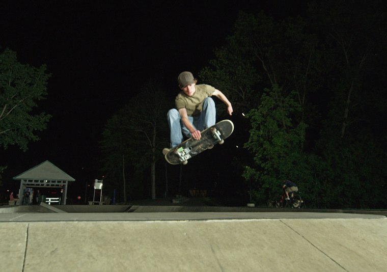 20070527_MoundSkate_256.jpgw760h534