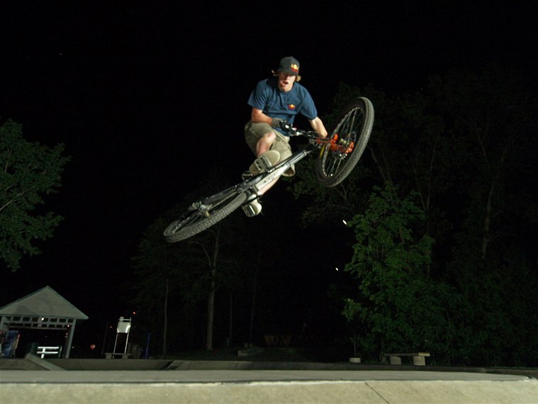 20070527_MoundSkate_264.jpgw759h570