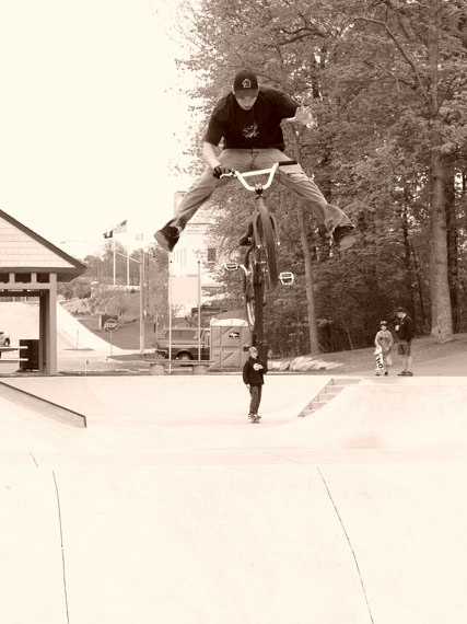 20070506_MoundSkatepark_128.jpgw427h570