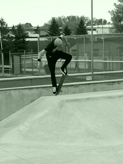 20070506_MoundSkatepark_333.jpgw427h570