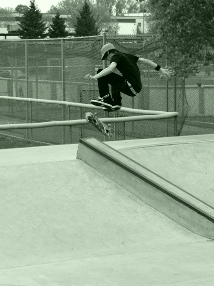 20070506_MoundSkatepark_415.jpgw427h570