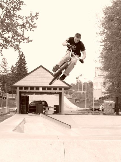 20070506_MoundSkatepark_214.jpgw427h570