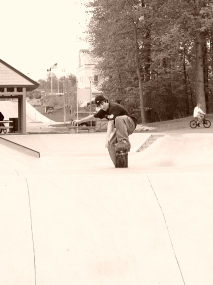 20070506_MoundSkatepark_292.jpgw427h570