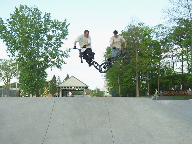 20070508_MoundSkatepark_058_2.jpgw759h570