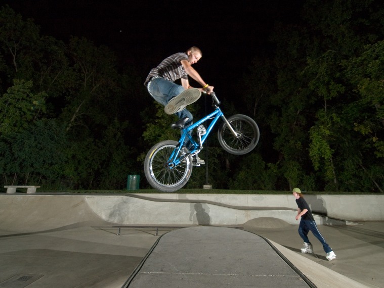 20080823_MoundSkateNight_153.jpgw759h570