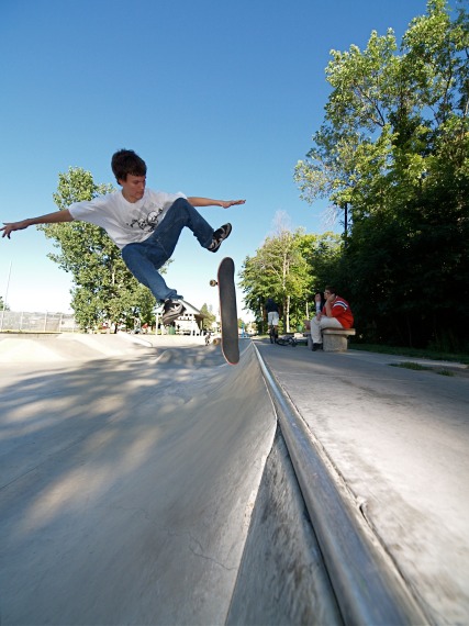 20080823_MoundSkate_164.jpgw427h570