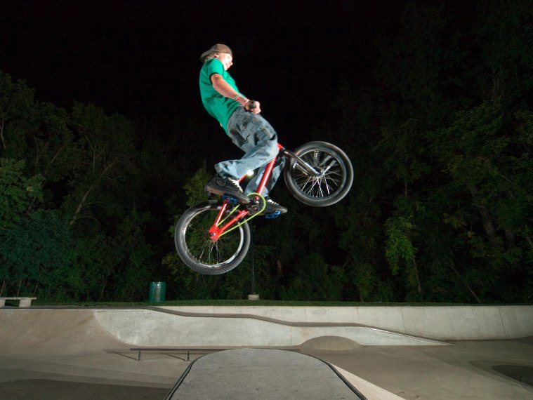20080823_MoundSkateNight_120.jpgw759h570