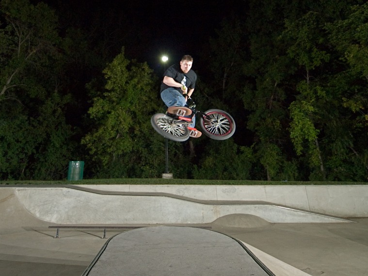 20080823_MoundSkateNight_061.jpgw759h570