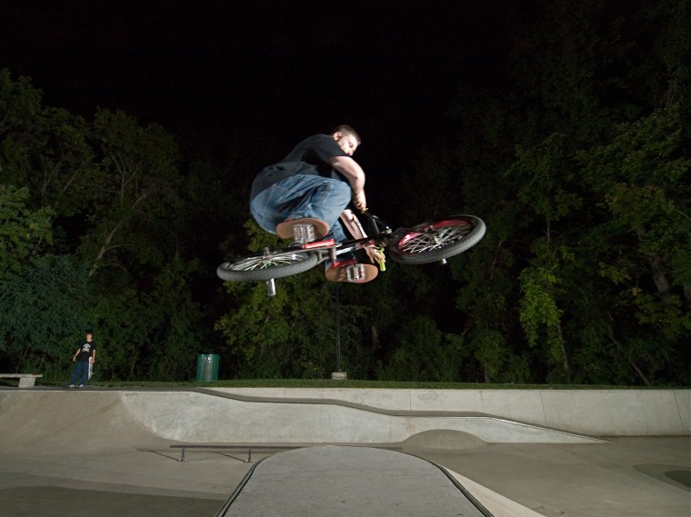 20080823_MoundSkateNight_228.jpgw760h569
