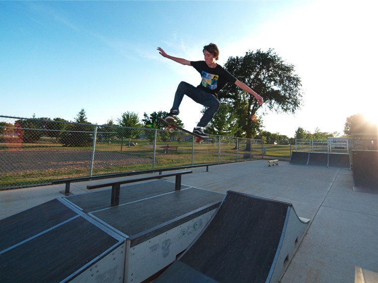 20080825_HutchinsonSkate_272.jpgw760h570