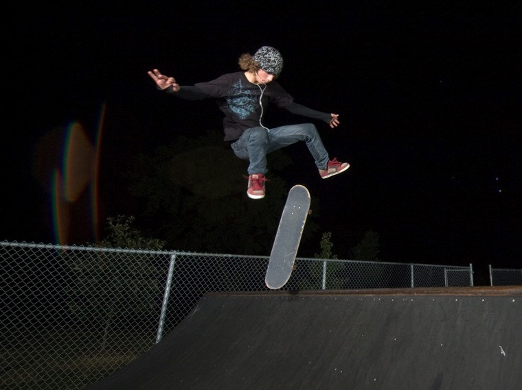 20080804_HutchinsonSkate_050.jpgw760h569