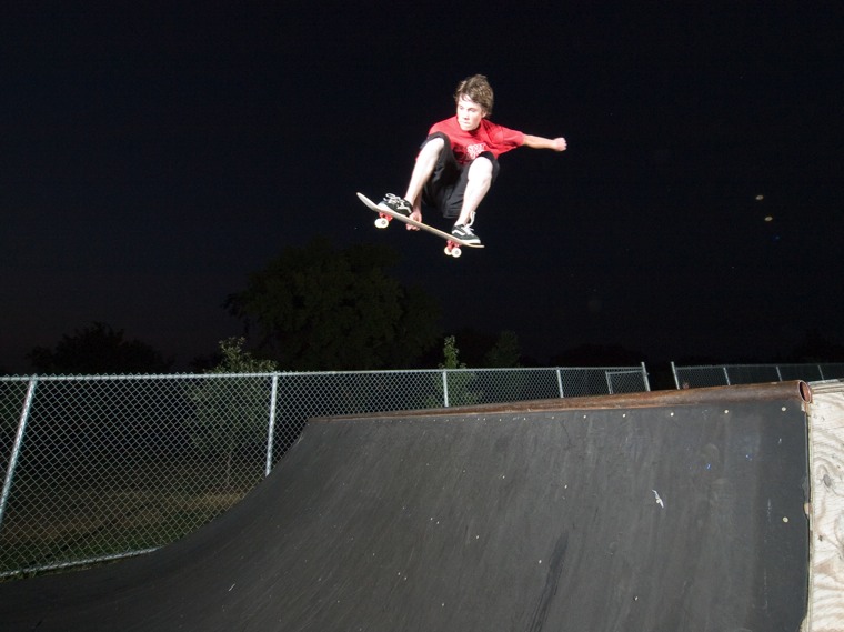20080804_HutchinsonSkate_017.jpgw760h569