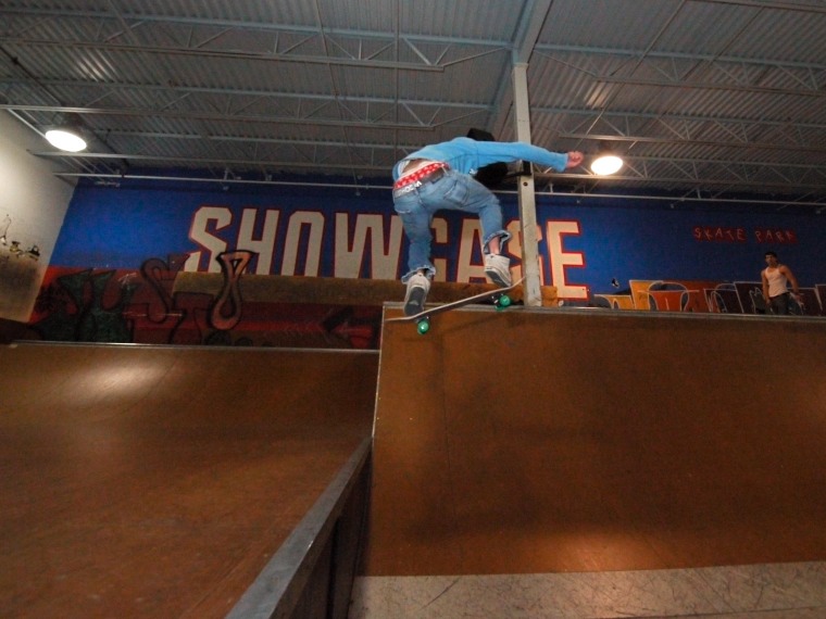 20081211_ShowcaseSkate_120.jpgw760h570