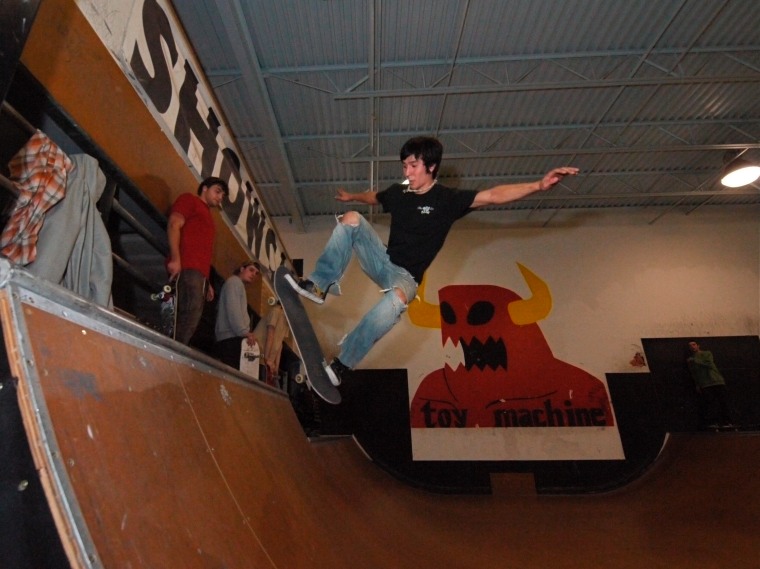 20081211_ShowcaseSkate_038.jpgw760h569