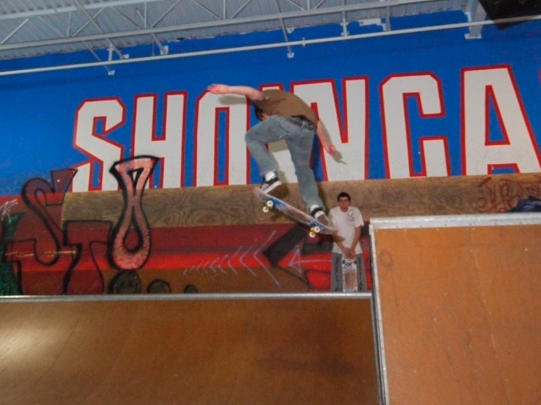 20081211_ShowcaseSkate_171.jpgw760h569
