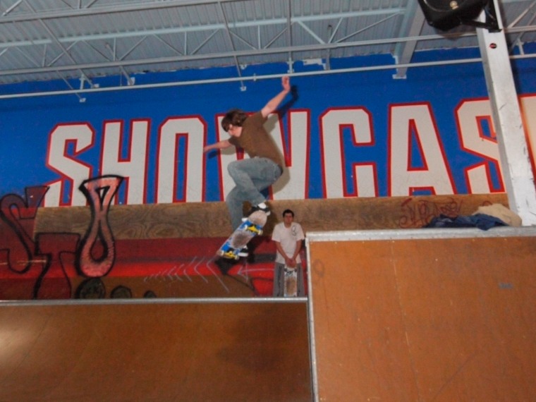 20081211_ShowcaseSkate_183.jpgw760h570