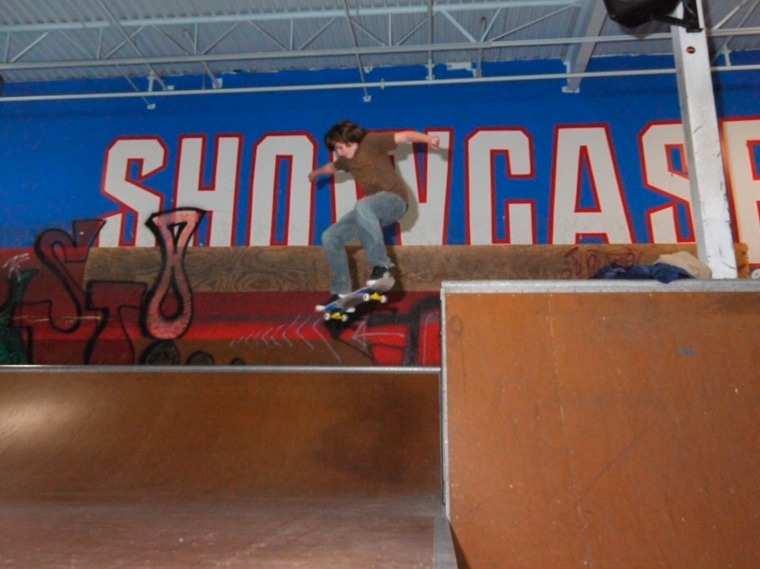 20081211_ShowcaseSkate_189.jpgw760h569