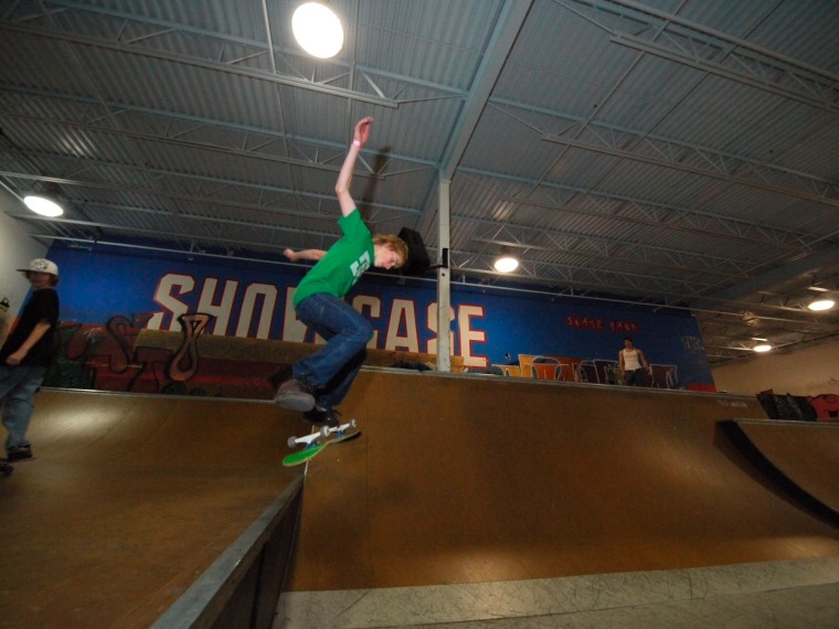 20081211_ShowcaseSkate_135.jpgw760h570