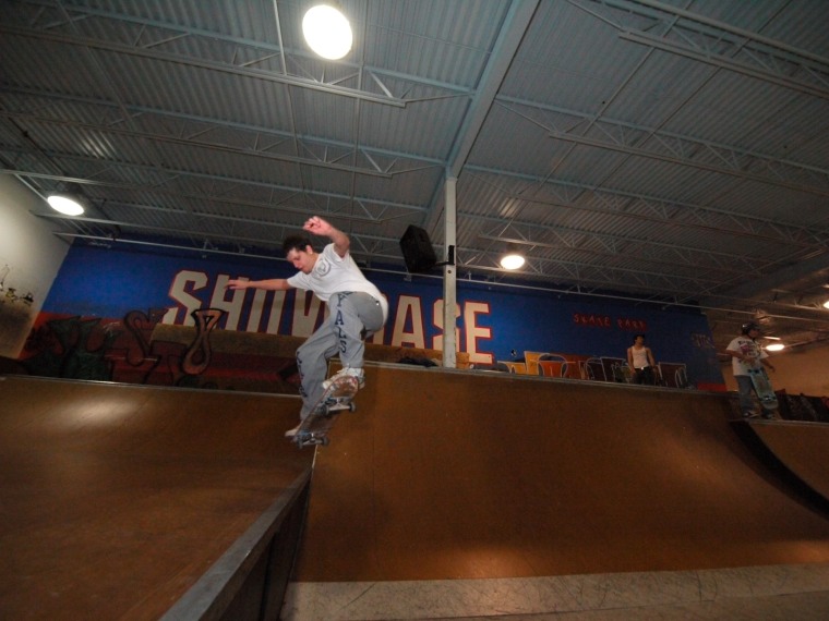 20081211_ShowcaseSkate_132.jpgw760h570