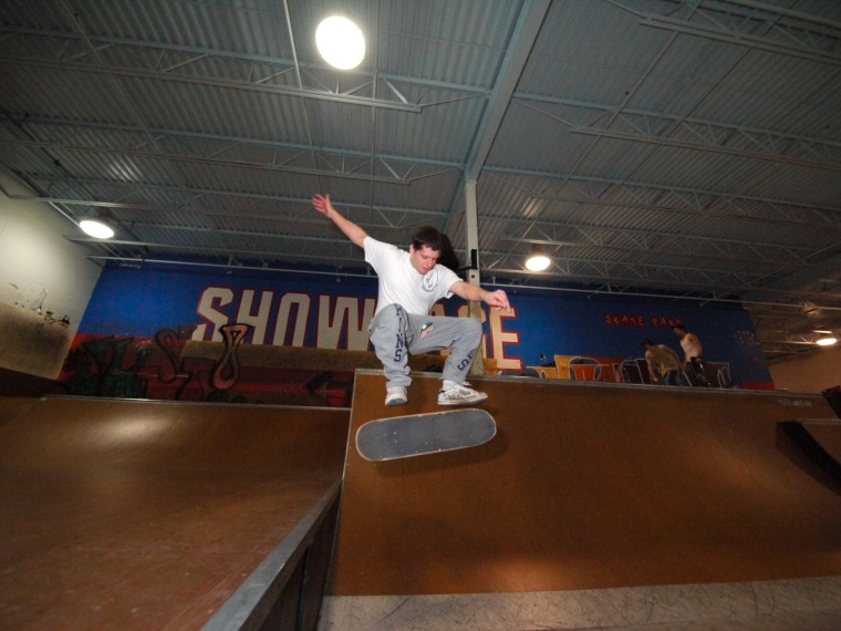 20081211_ShowcaseSkate_146.jpgw760h570