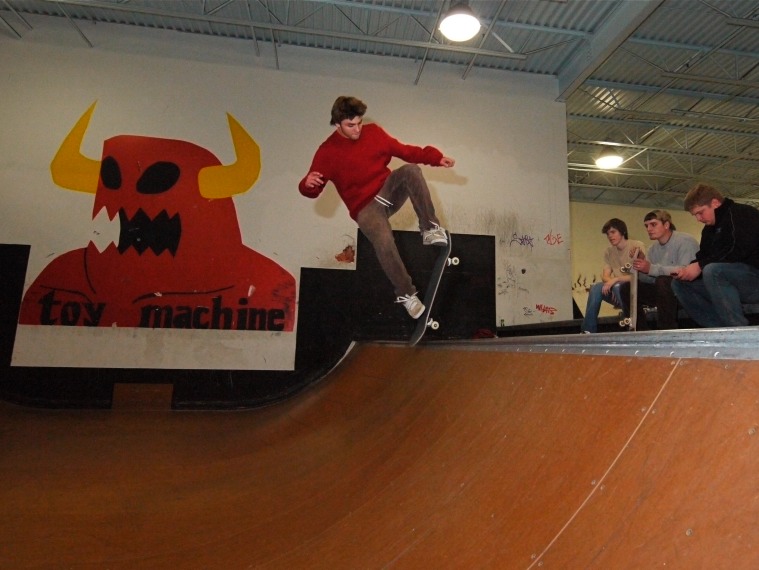 20081211_ShowcaseSkate_069.jpgw759h570