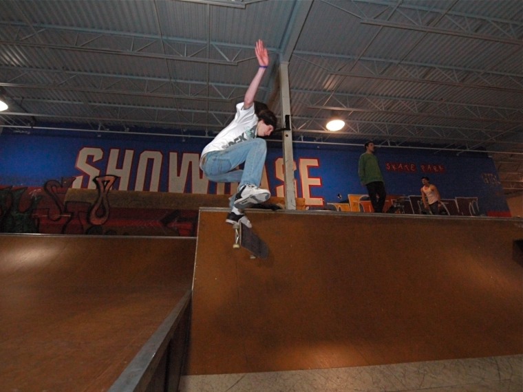 20081211_ShowcaseSkate_123.jpgw760h570