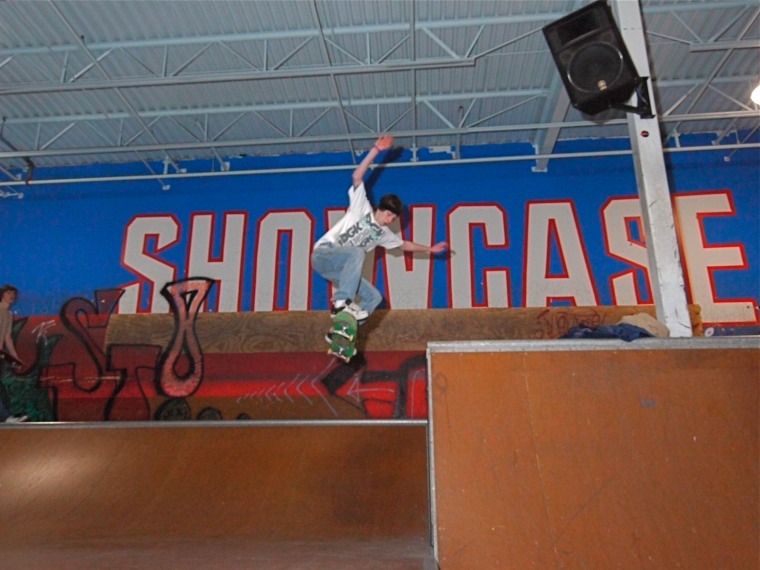 20081211_ShowcaseSkate_186.jpgw760h570