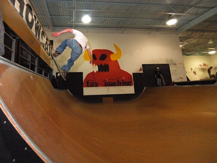 20081211_ShowcaseSkate_031.jpgw760h570