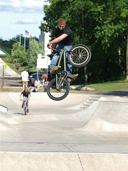 20080629_MoundSkate_1299.jpgw427h570