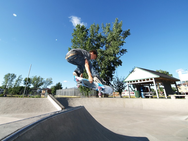 20080629_MoundSkate_300.jpgw760h569