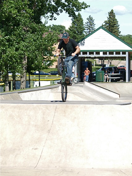 20080629_MoundSkate_1075.jpgw427h570