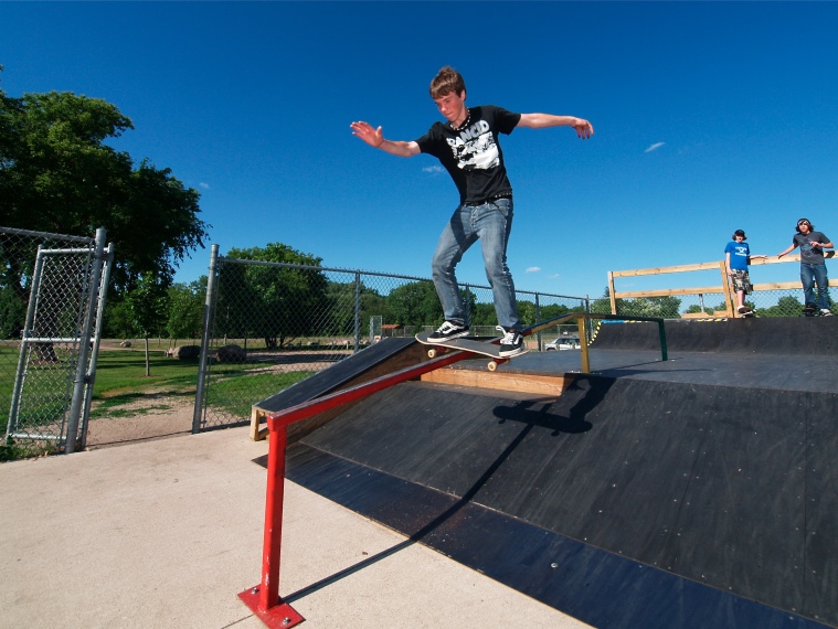 20080621_HutchiinsonSkate_081.jpgw759h570