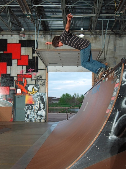 20080515_OllieCoSkate_116.jpgw427h570