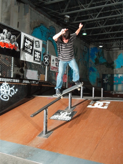 20080515_OllieCoSkate_177.jpgw427h570