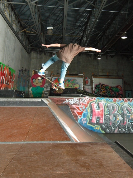 20080515_OllieCoSkate_085.jpgw427h570