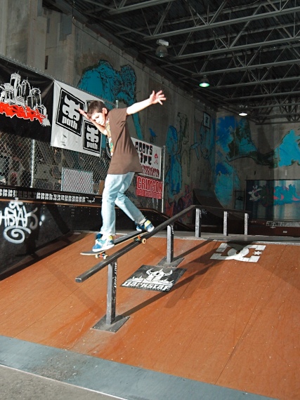 20080515_OllieCoSkate_188.jpgw427h570