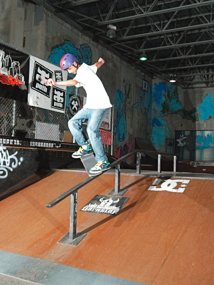 20080515_OllieCoSkate_187.jpgw427h570